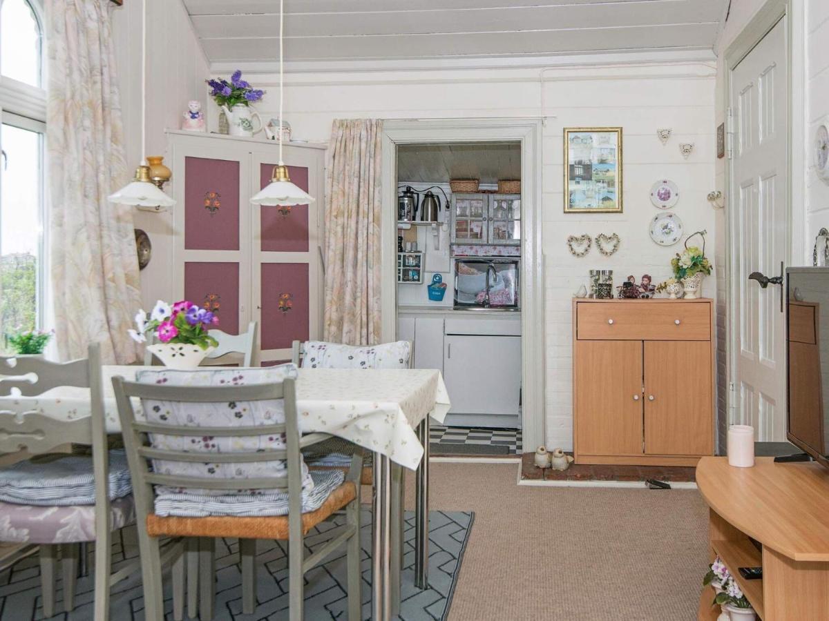 4 Person Holiday Home In R M Lakolk Εξωτερικό φωτογραφία